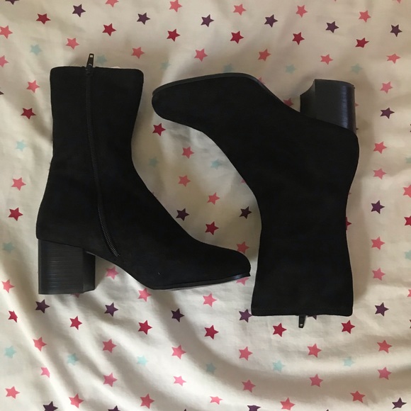 Shoes - Black faux suede boots